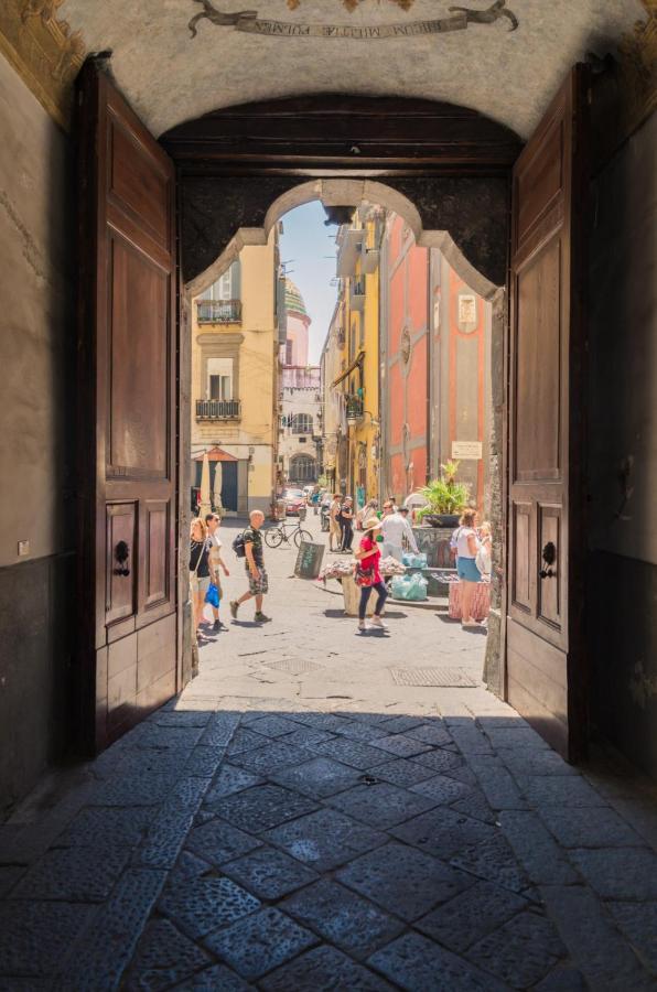 Apartmán Le Rondini Della Pietrasanta Neapol Exteriér fotografie